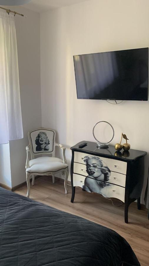 Golden Apartament Legionow Stary Toruń Esterno foto