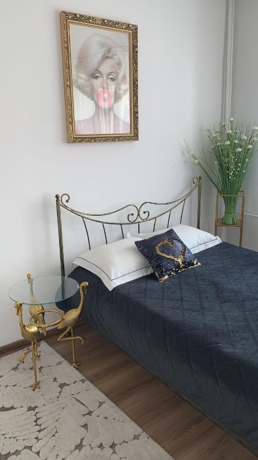 Golden Apartament Legionow Stary Toruń Esterno foto